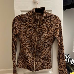 beautiful jacket por the gym